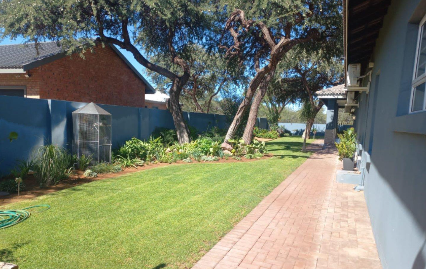 6 Bedroom Property for Sale in Kathu Northern Cape